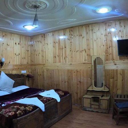 Hotel Barzman Sonamarg Exterior photo
