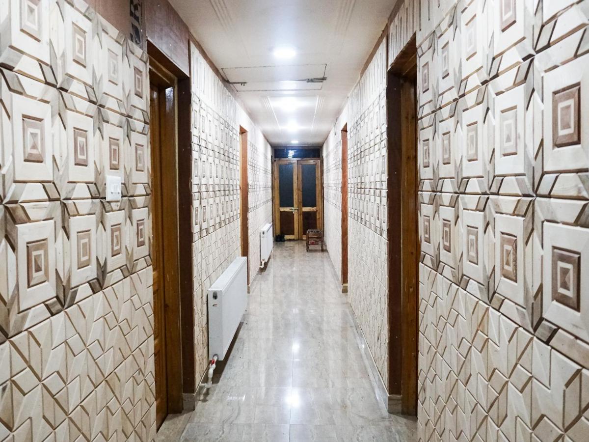 Hotel Barzman Sonamarg Exterior photo