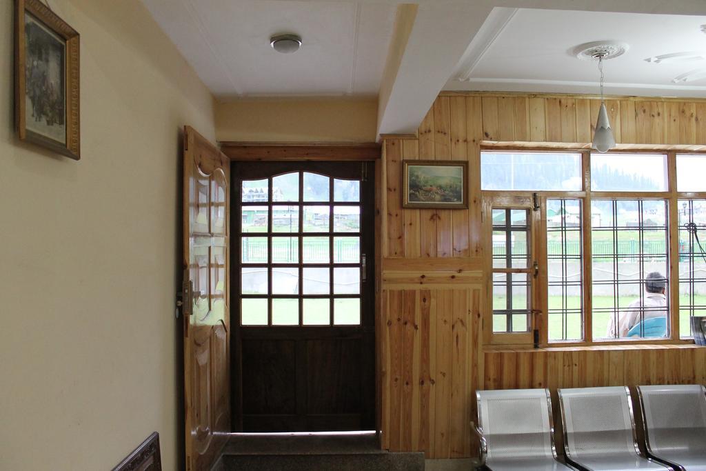 Hotel Barzman Sonamarg Exterior photo